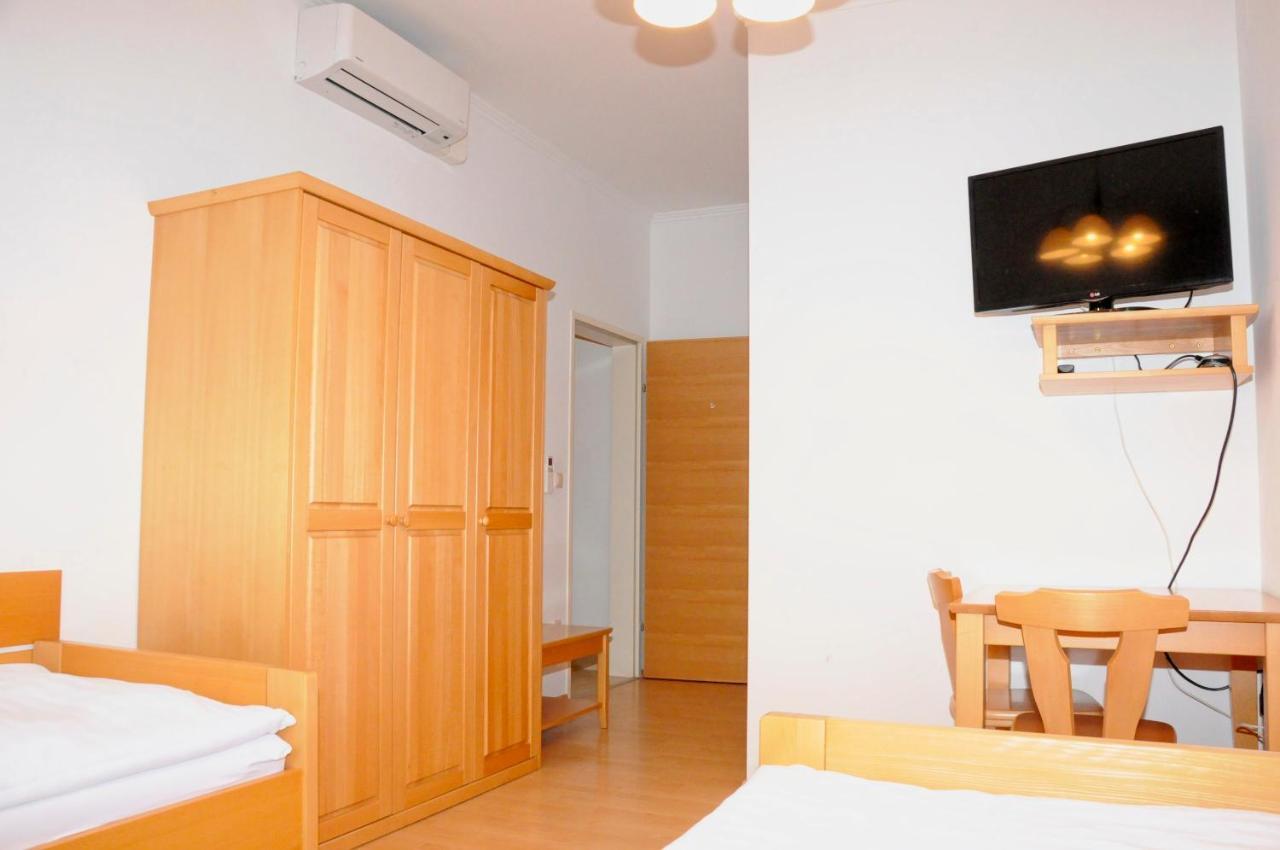 Privatzimmer Familie Schwarz ウィーン 部屋 写真