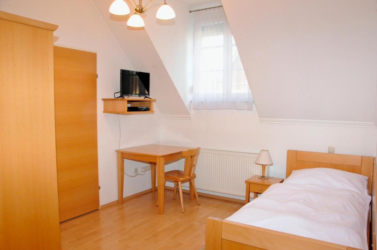 Privatzimmer Familie Schwarz ウィーン 部屋 写真
